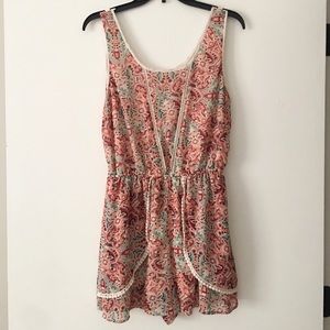 Cute printed Sleeveless Romper